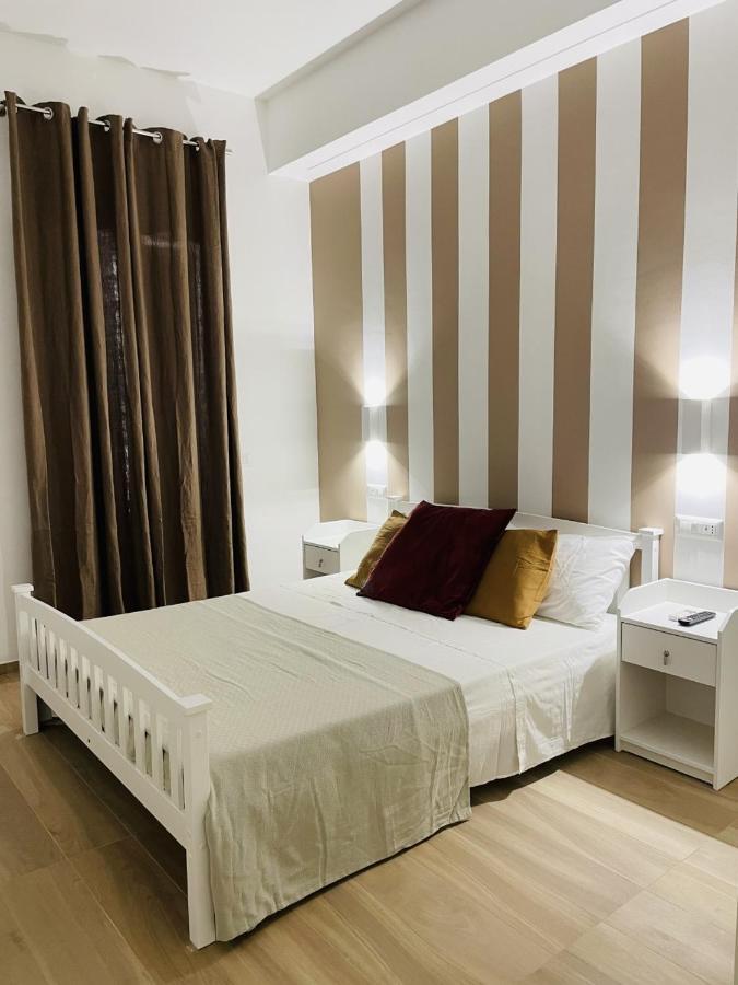 Hotel La Titina Sella à Bari Extérieur photo