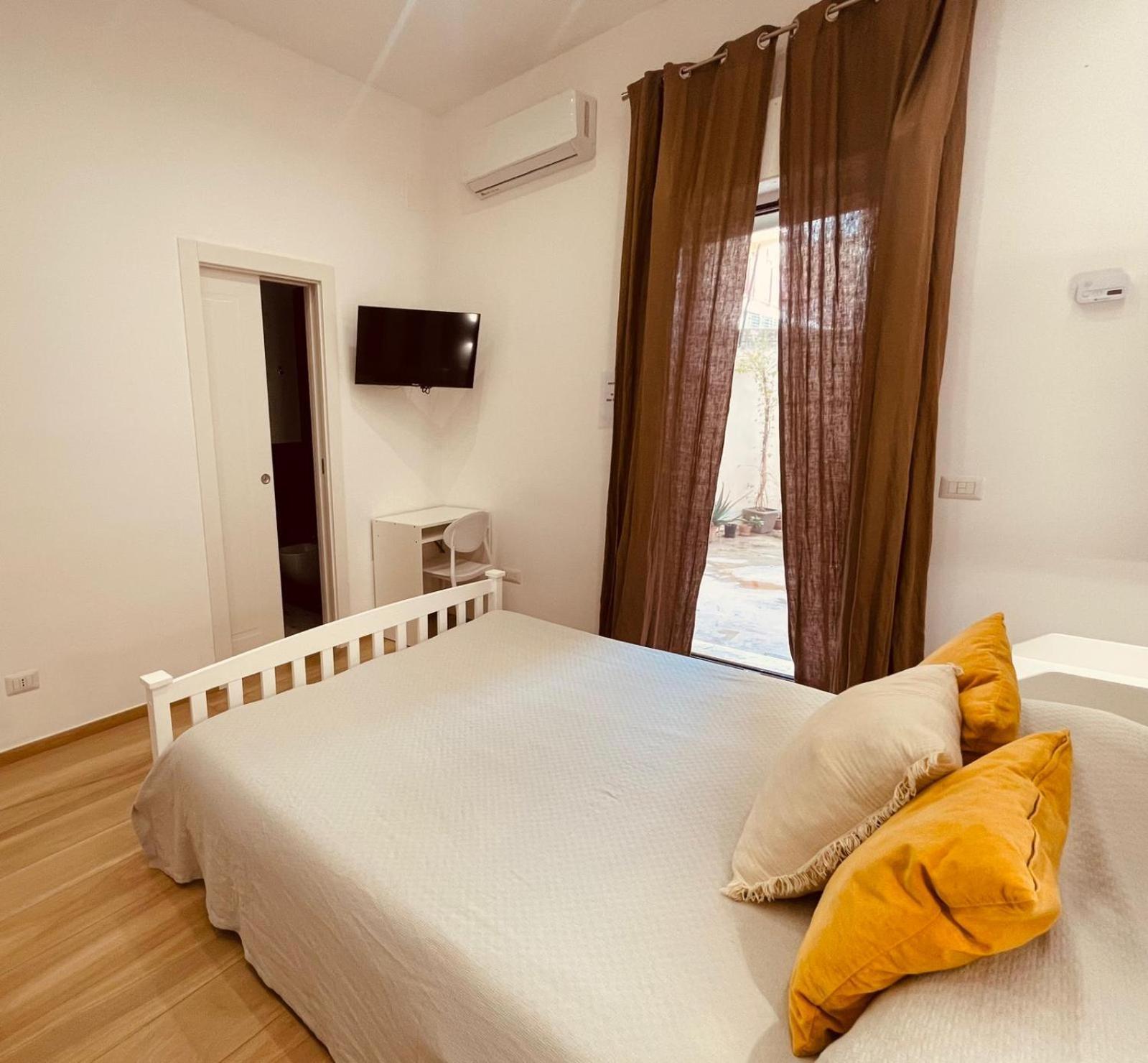 Hotel La Titina Sella à Bari Extérieur photo